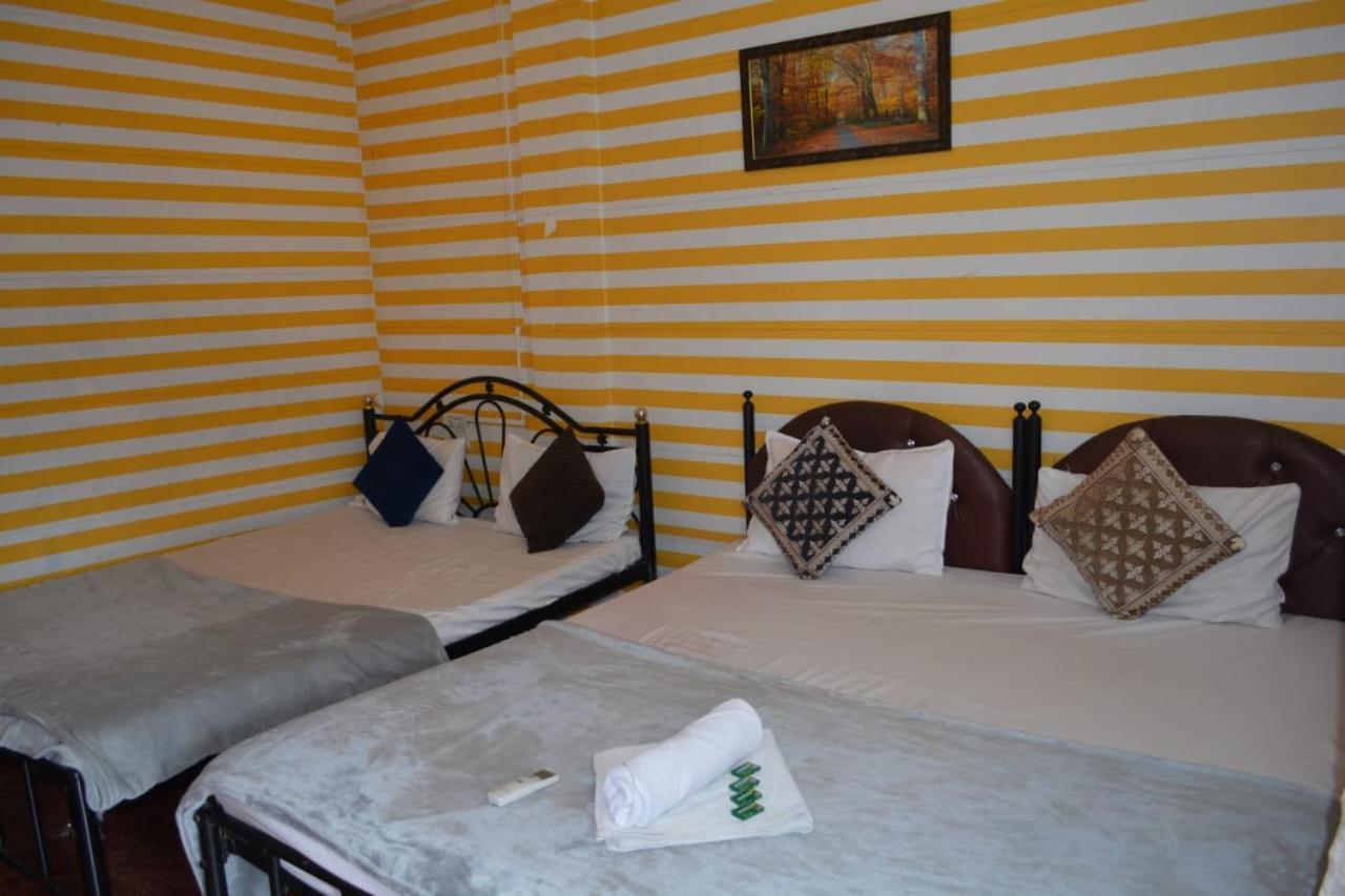 Esther Guest House Калангут Экстерьер фото